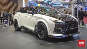 Lexus RZ 600e F Sport Performance yang dipamerkan di Gaikindo Indonesia International Auto Show (GIIAS) 2026 dipastikan sudah memiliki pemilik. Mobil listrik performa tinggi itu merupakan satu-satunya unit yang dibawa ke Indonesia.