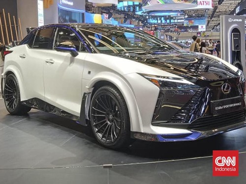 Lexus RZ 600e F Sport Performance yang dipamerkan di Gaikindo Indonesia International Auto Show (GIIAS) 2026 dipastikan sudah memiliki pemilik. Mobil listrik performa tinggi itu merupakan satu-satunya unit yang dibawa ke Indonesia.
