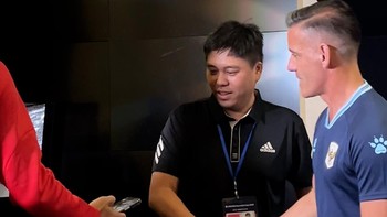 Momen Rizky Ridho Bantu Foto Jurnalis Vietnam Bareng Herdman
