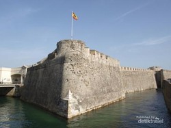 Di Balik Serbuan Ribuan Imigran, Ceuta Punya 7 Wisata Menawan