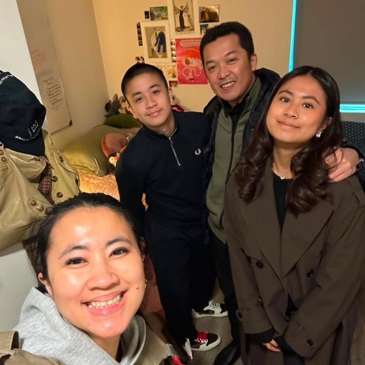 <p>Di tengah momen ulang tahunnya, tak sedikit juga netizen yang salah fokus dengan paras cantik Natarina, Bunda. &ldquo;Putrinya cantik seperti mamanya,&rdquo; tulis akun <em>@ms.tak****.</em> &ldquo;Anaknya cakep,&rdquo; tulis akun<em> @nina.prad****.&nbsp;</em>(Foto: Instagram @taufikhidayatofficial)</p>