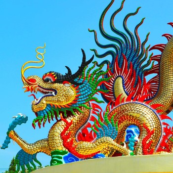 Aturan Menaruh Patung Naga Berdasarkan Feng Shui untuk Menarik Kesuksesan