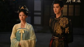Wu Jinyan dan Chen Zheyuan dalam drama China Royal Betrothal (2026)