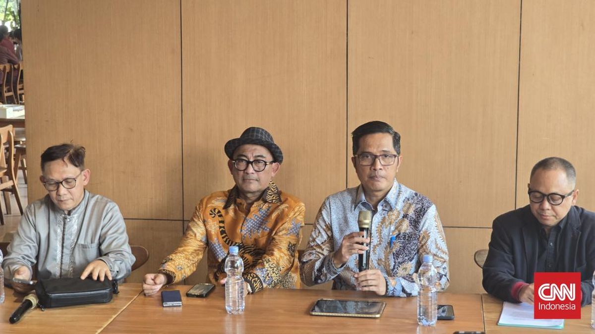Eks Jampidsus Febrie Adriansyah Siap Gugat Praperadilan Kejagung-Polri