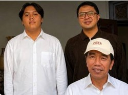 Usai Viral Foto Bareng Jokowi, Presiden BEM Unmul Mundur dari Jabatannya