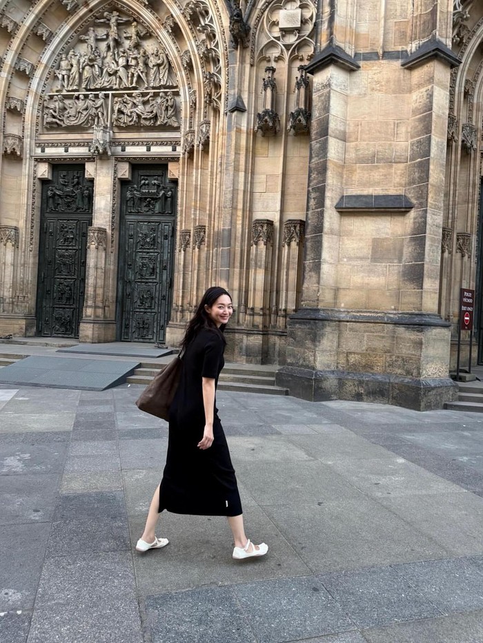 Shin Min Ah
