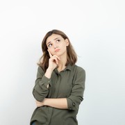 5 Tanda Orang yang Punya Rasa Ingin Tahu Tinggi, Kamu Salah Satunya?