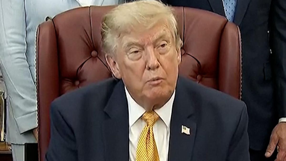 Trump Ultimatum Iran Buat Nego: Kesempatan Terakhir Sebelum Dipenggal