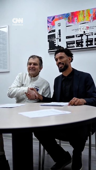 Kiper Timnas Cape Verde, Vozinha menandatangani kontrak dengan klub Chile, Colo-Colo pada Senin (3/8).