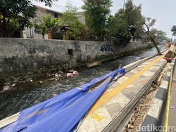 Anggaran Miliaran untuk Trotoar di Sawangan tapi Setahun Sudah Amblas