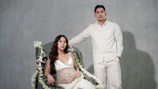 Potret Maternity Shoot Adinda Thomas di Trimester 3, Baby Bump Tampak Sudah Besar