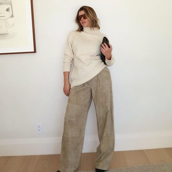 Get The Look: Cozy Ala Sofia Richie, OOTD Sweater Nyaman dan Chic