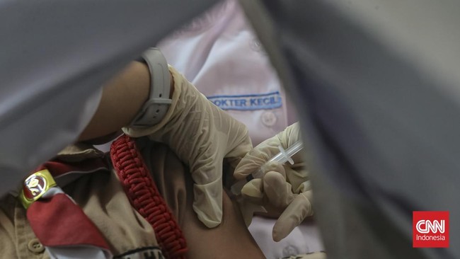 HPV Bukan Cuma Urusan Perempuan, Anak Lelaki Pun Divaksin