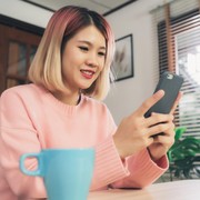 3 Cara Mengenali Orang Berempati Tinggi dari Kebiasaan Main Medsos