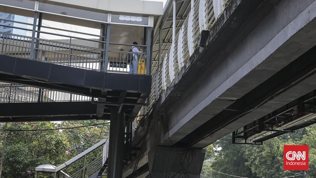 Pemprov DKI Jakarta akan menghubungkan dua JPO milik Pemprov DKI dengan JPO milik LRT Jabodebek yang berdekatan guna menciptakan konektivitas anta