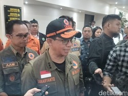 2 Helikopter Water Boming Disiapkan untuk Padamkan Kebakaran Kaldera Bromo