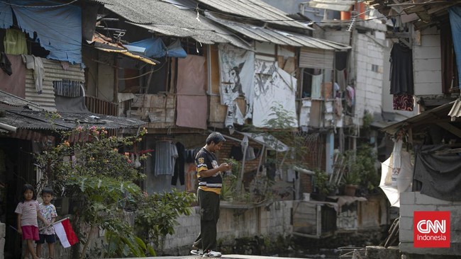 Dittjen Dukcapil Kemendagri mencatat jumlah penduduk Indonesia mencapai 290.125.073 jiwa pada Juni 2026 atau pertengahan tahun ini.