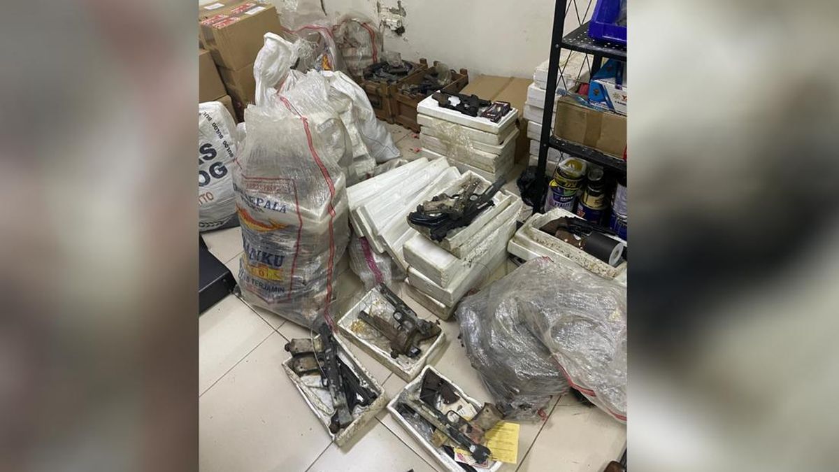 Selain Senpi, CD Porno-Narkoba Juga Ditemukan di Yayasan di Jaksel