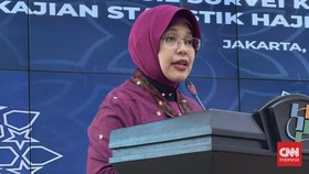 Kepala BPS Amalia Adininggar Widyasanti dalam konferensi pers di Kantor BPS Pusat, Jakarta Pusat, Kamis (6/8).