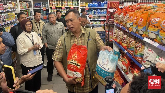 Direktur Utama Bulog Ahmad Rizal Ramdhani