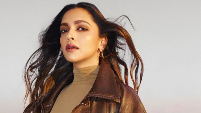 Deepika Padukone Bagikan Realita Hamil Anak Kedua Sambil Mengasuh Anak Pertama