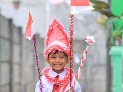 7 Aksesori Anak untuk Karnaval Kemerdekaan 17 Agustus, Bikin Makin Gemas