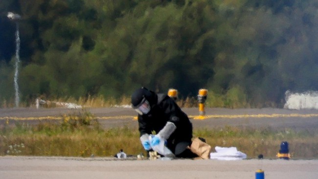 Teror Objek Misterius Tabrak Pesawat di Bandara Jerman