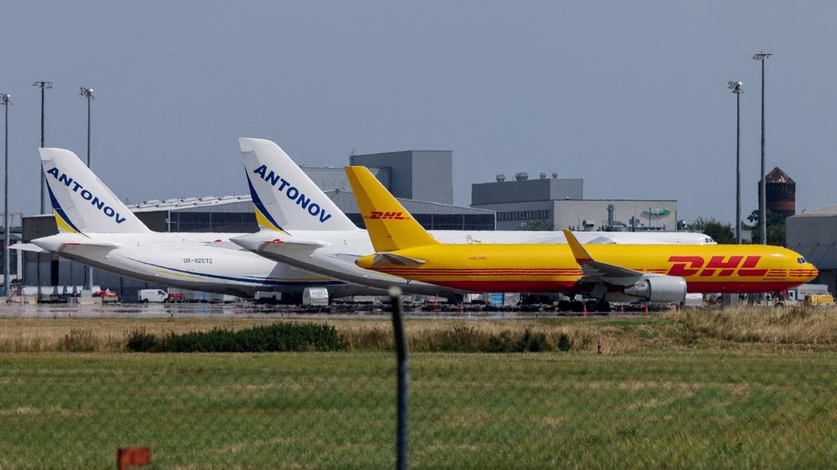 Teror Objek Misterius Tabrak Pesawat di Bandara Jerman