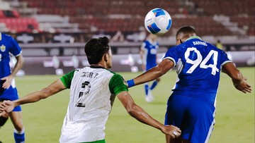 Berita Olahraga Terkini CNN Sport : Final Piala Presiden: Persib vs Persebaya Imbang, Lanjut Extra Time