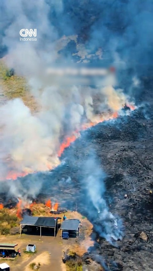 Kebakaran hutan dan lahan seluas 80 hektare melanda Gunung Bromo hingga Rabu (5/8).