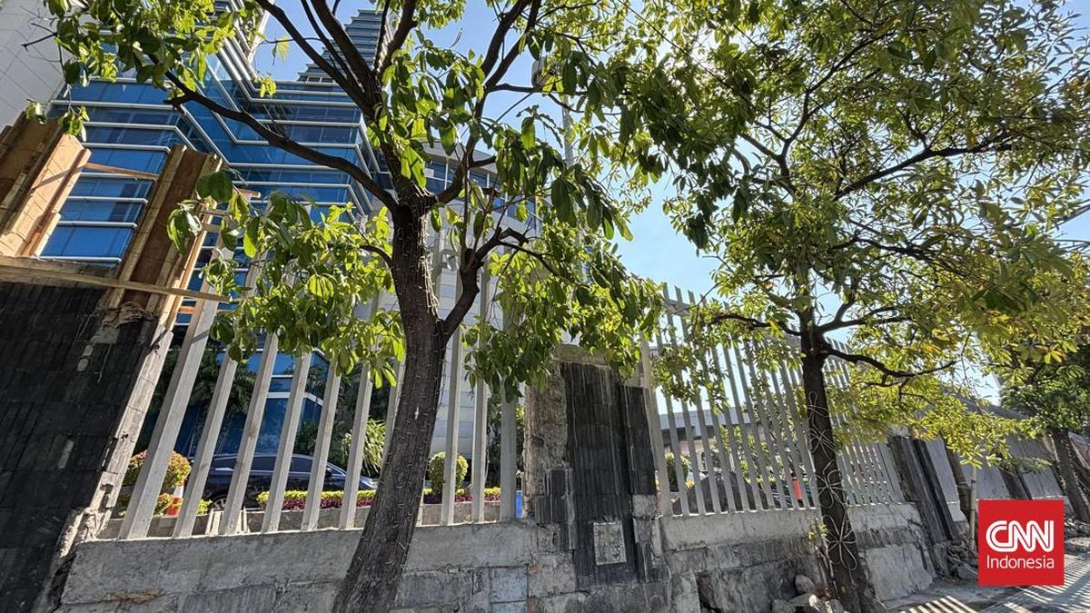 Usai Imbauan Walkot, Pengelola Mal Surabaya Kini Pendekkan Pagar