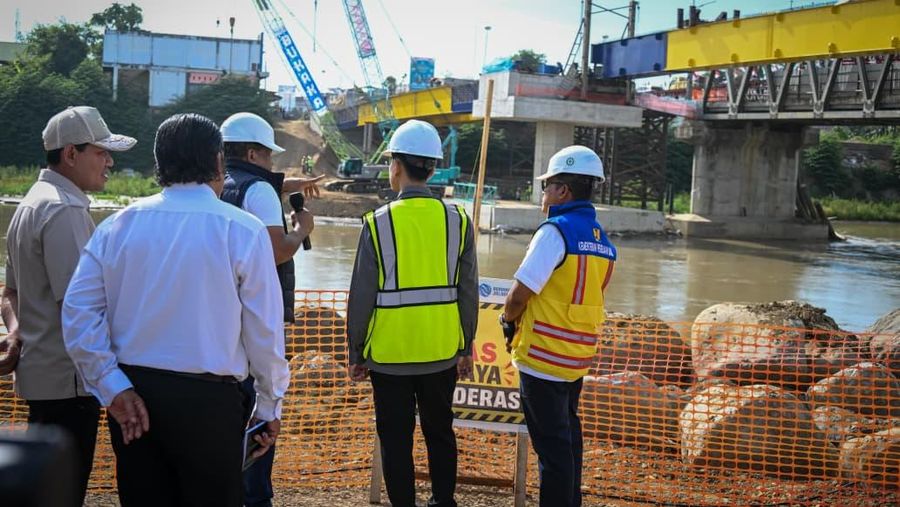 Wakil Presiden Gibran Rakabuming meninjau pembangunan prasarana di Aceh. (Istimewa)