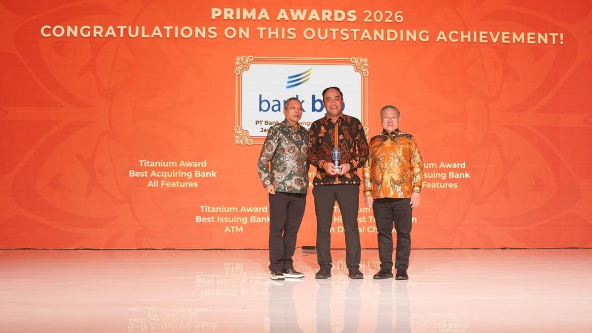 Perkuat Layanan, bank bjb Borong Lima Penghargaan di Ajang Ini!