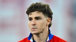 Tak Ada Lagi Senyum Julian Alvarez di Foto Skuad Atletico Madrid