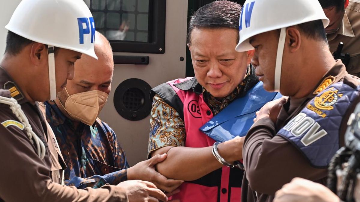 Kejagung Periksa 7 Saksi soal TPPU Emas 74 Kg dan Uang Miliaran Febrie