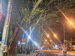 Warga Pertanyakan Lampu Hias Rp 250 Juta di Jalur 11 Karangasem Padam