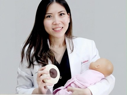 Perhiasan ASI Jadi Kenangan Menyusui Si Kecil yang Layak Diabadikan