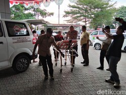 20 Siswa Dibawa ke RSUD Magelang Diduga Keracunan MBG, Begini Kondisinya