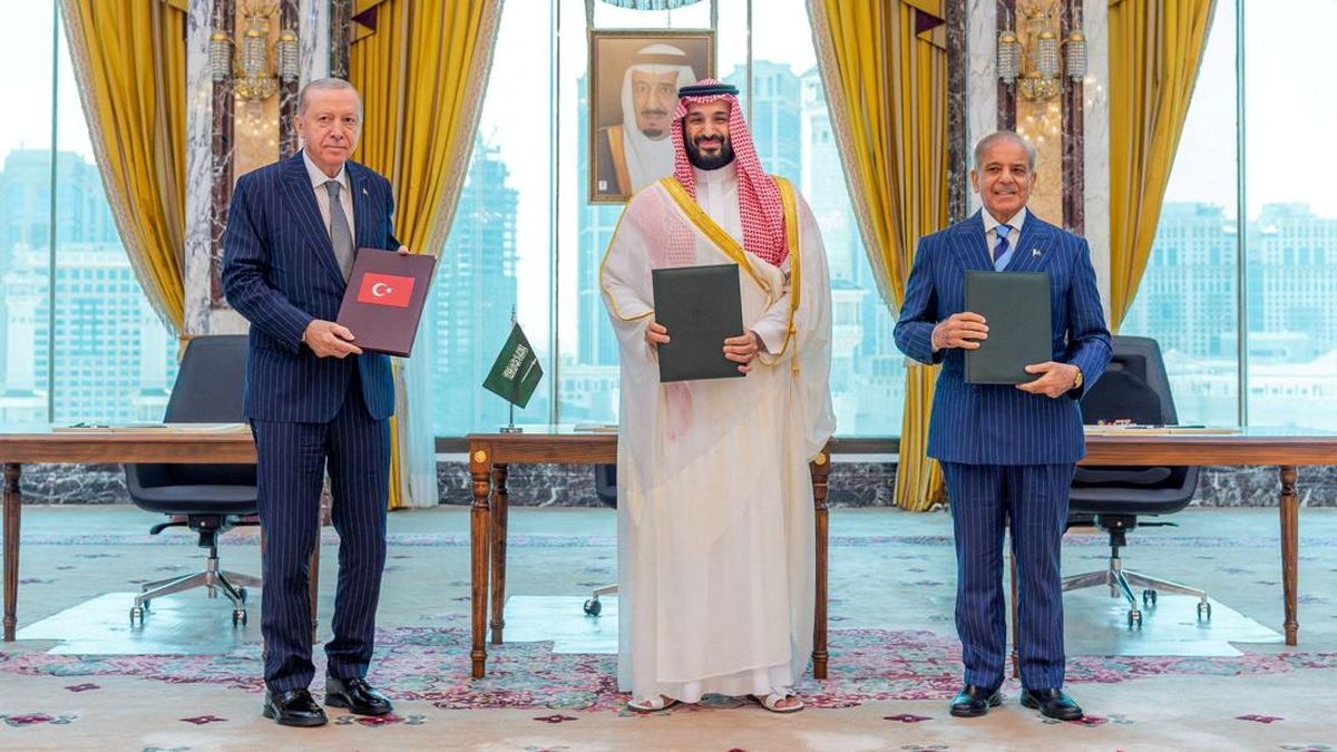 Apa Itu Pakta Pertahanan Makkah yang Diteken Saudi, Pakistan dan Turki?