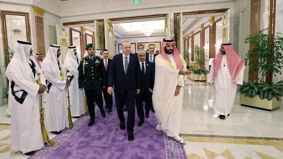 Arab Saudi, Pakistan, dan Turki Teken Pakta Pertahanan Bersama