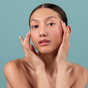 Bukan Cuma Skincare, 8 Makanan Ini Bisa Bantu Kamu Tampil Awet Muda