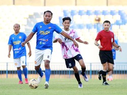Saat Kades-Kades Gresik Pesta Gol di Stadion Gelora Joko Samudro
