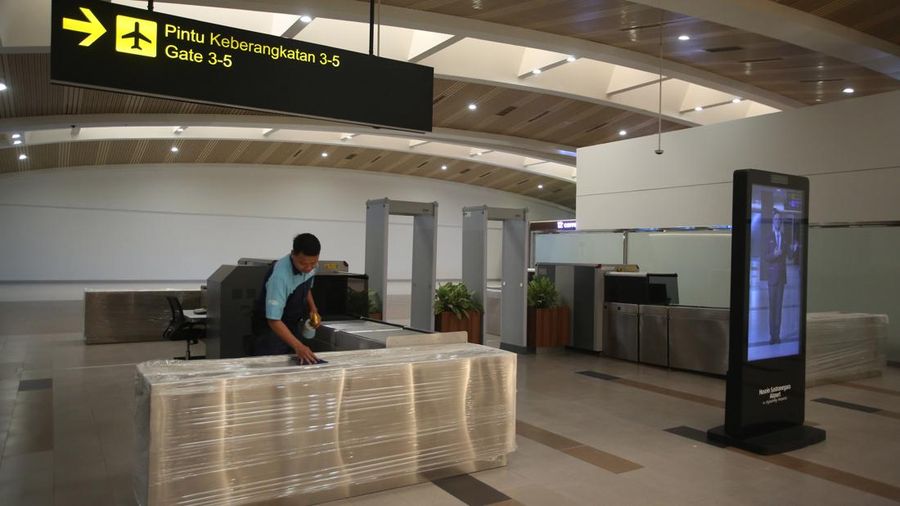 PT Angkasa Pura Indonesia (Persero) alias InJourney Airports telah mendapat persetujuan dari Kementerian Perhubungan RI (Kemenhub) untuk melayani penerbangan pesawat jet berbadan sedang (narrow body) di Bandara Husein Sastranegara Bandung mulai 14 Agustus 2026.