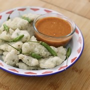 Resep Cireng Mini Sambal Kacang untuk Camilan Akhir Pekan ala Chef Devina Hermawan