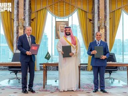 Video Arab Saudi, Pakistan, dan Turki Resmi Bentuk Aliansi Pertahanan