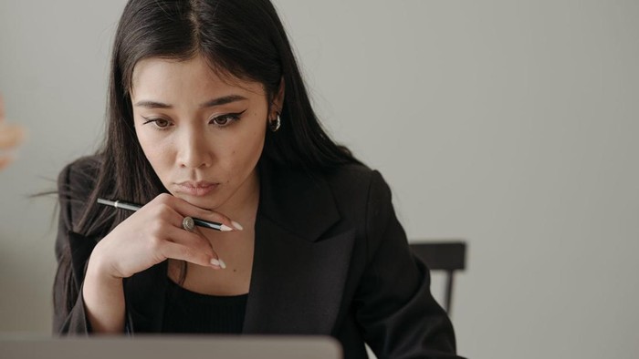 5 Cara Melakukan Friction-Maxxing, Trik Kecil yang Bisa Bantu Kamu Lebih Fokus dan Produktif