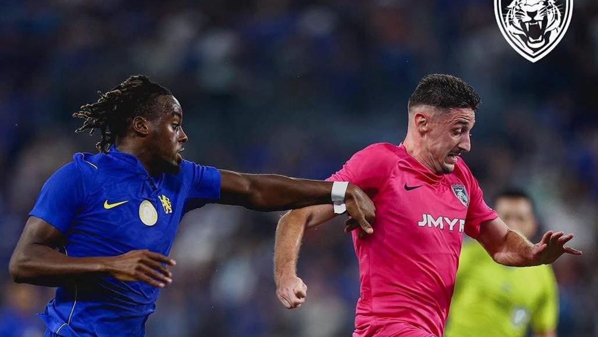 Diwarnai Keributan, Klub Malaysia JDT Imbangi Chelsea 3-3