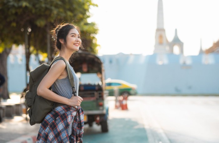 Orang yang lahir di bulan September menyukai perjalanan yang direncanakan dengan matang dan penuh detail. Mereka menikmati setiap sudut destinasi tanpa merasa terburu-buru./ Foto: magnific.com/tirachardz