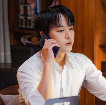 9 Rekomendasi Drama Korea yang Dibintangi Yang Se Jong