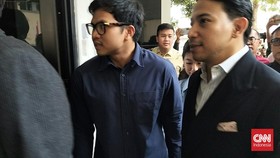 Youtuber Muhammad Jannah alias Bigmo memenuhi panggilan klarifikasi Polda Metro Jaya terkait dugaan promosi liquid vape yang melibatkan anak-anak di Polda Metro Jaya, Senin (10/8).